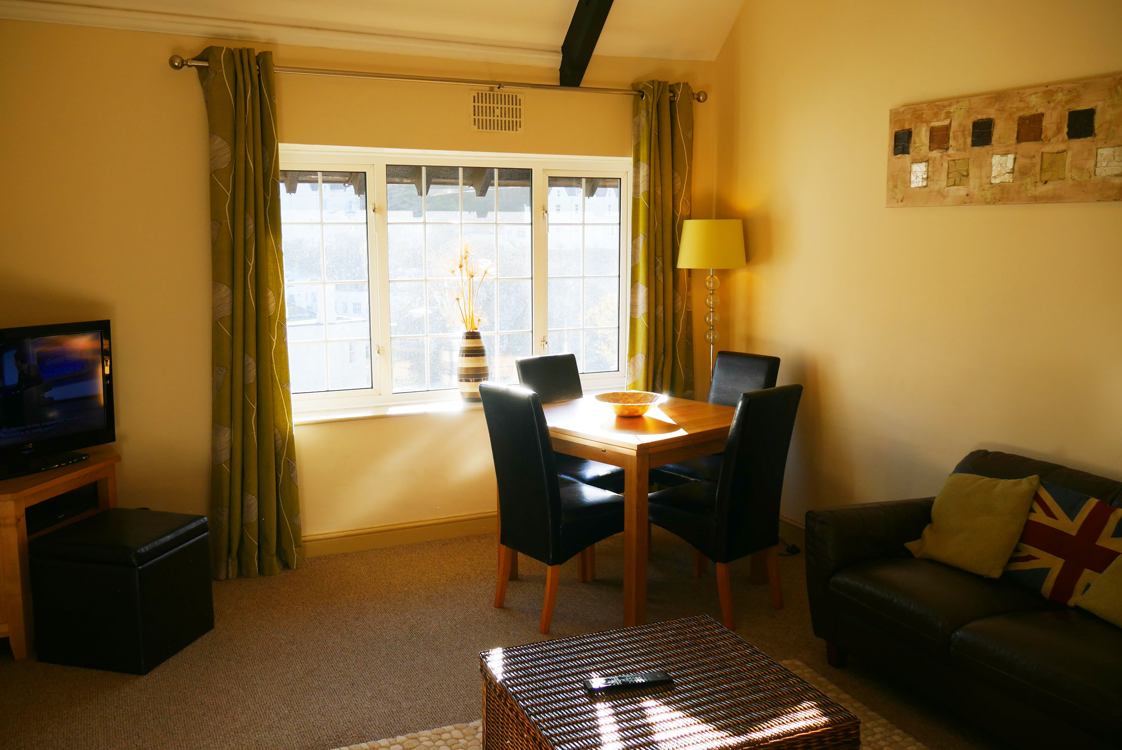 Dog friendly, self catering with central location Dog Friendly Torquay