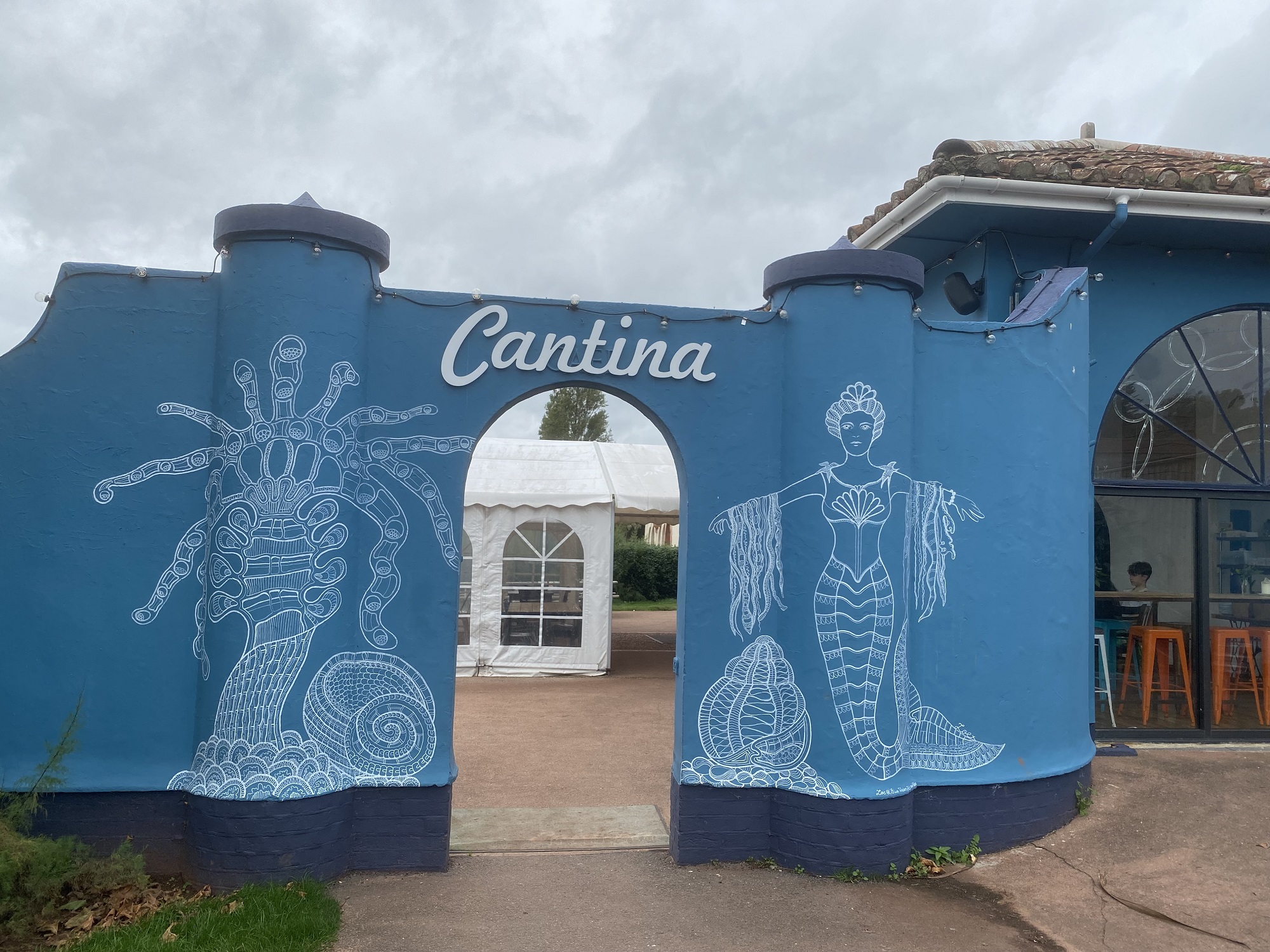 Cantina kitchen and Bar, Goodrington on The English riviera - dog friendly places to eat in south Devon