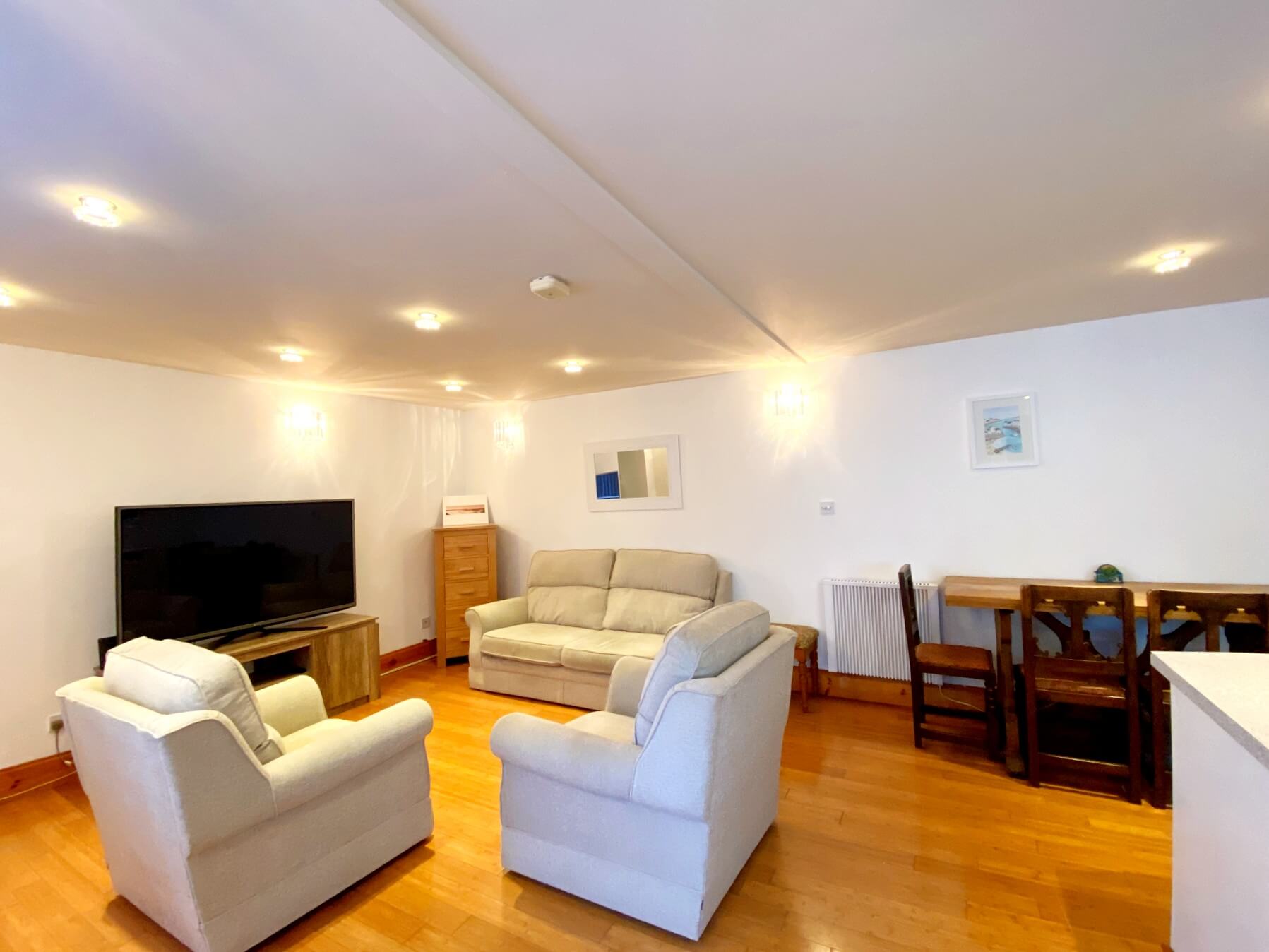 Lower Stable Living Space - The Stables Apartments at Meadfoot Bay